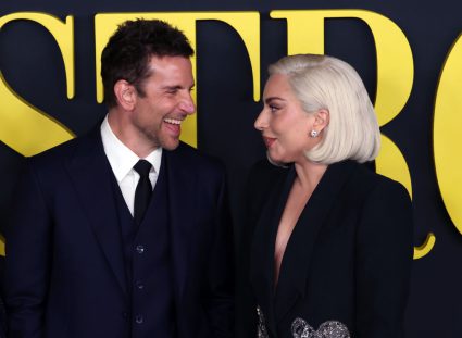 Bradley Cooper en Lady Gaga Netflix's "maestro" Los Angeles Photo Call